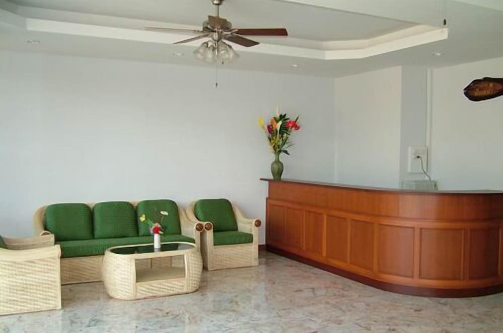 Baan Manthana Hotel 3/50