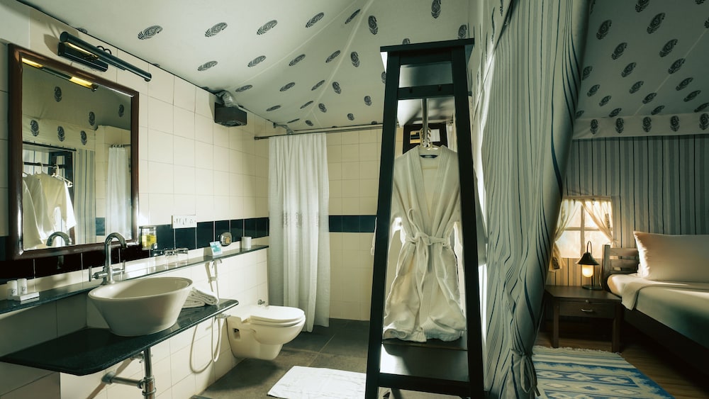 Olde Bangalore Resort and Wellness Center 50/50