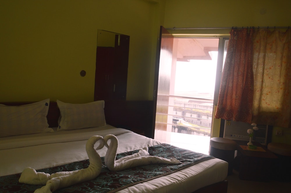 Hotel Jeevan Sandhya 8/22
