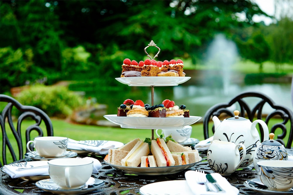 Delta Hotels by Marriott Breadsall Priory Country Club 4/40