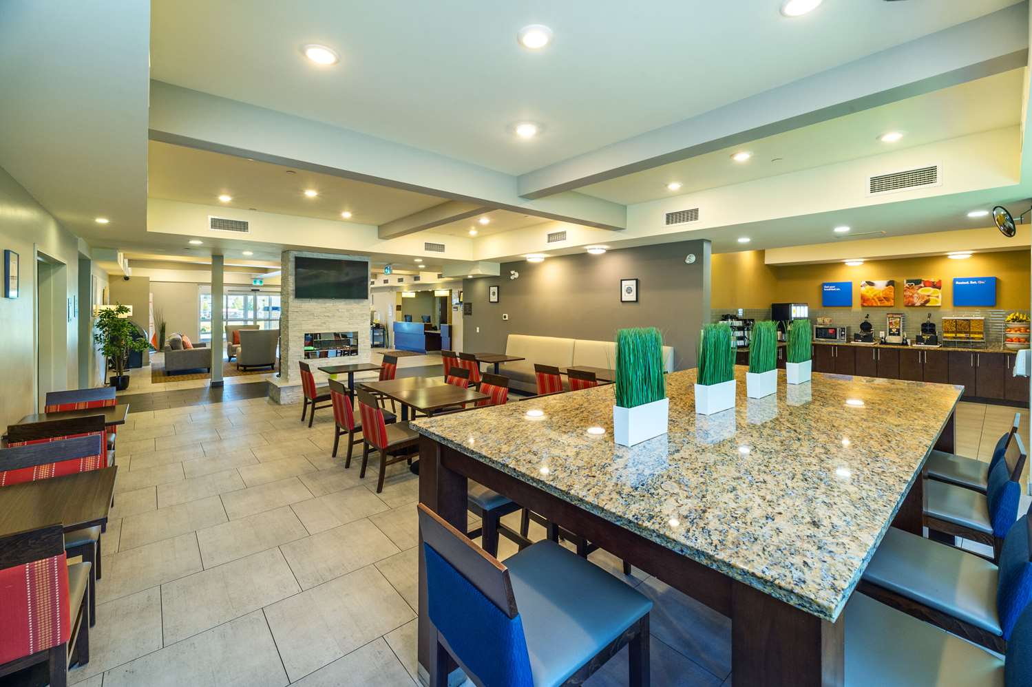 Comfort Inn & Suites Terrace 16/22