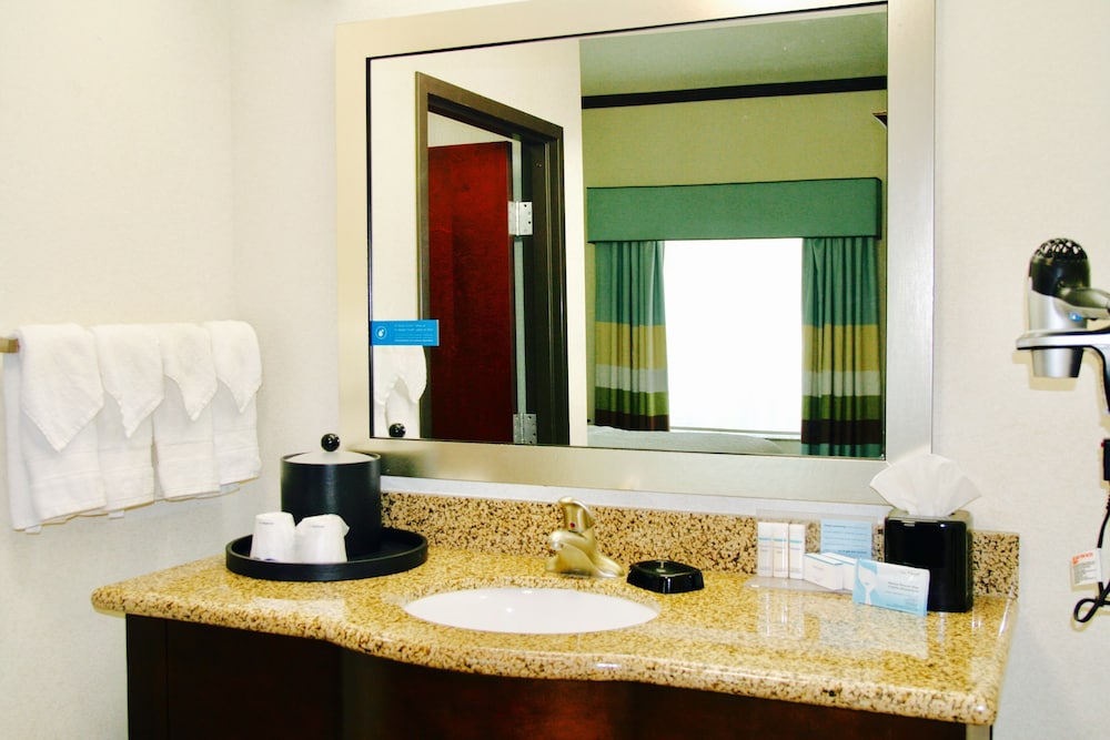Hampton Inn & Suites San Antonio/Northeast I-35 9/52