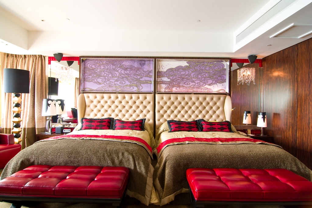 Deluxe, Twin Beds