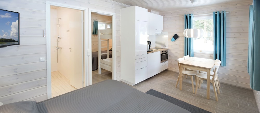 Kajaani Cottages 6/50