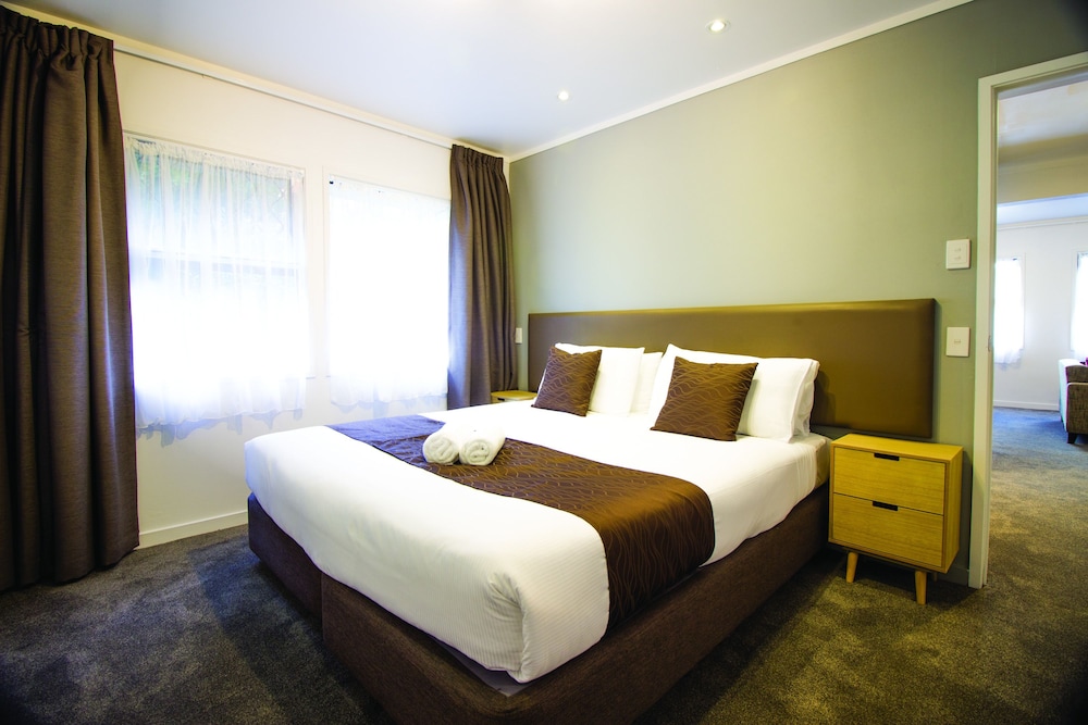 Mount Richmond Hotel 14/36