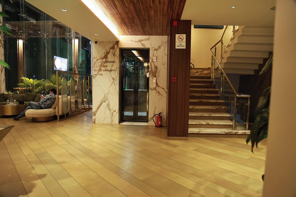 Moyrah By Green Park 7/50