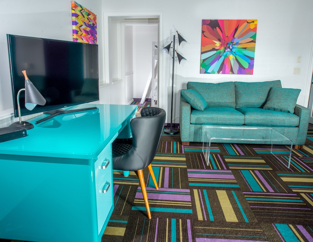 Hotel Zed Kelowna 25/43