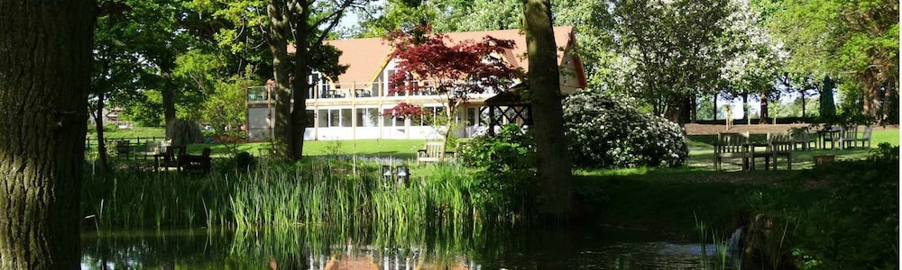 NAILCOTE HALL HOTEL AND GOLF CLUB 4/80