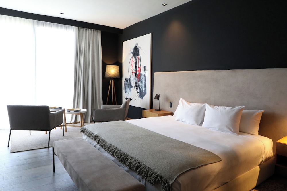 Superior, Suite, King Bed