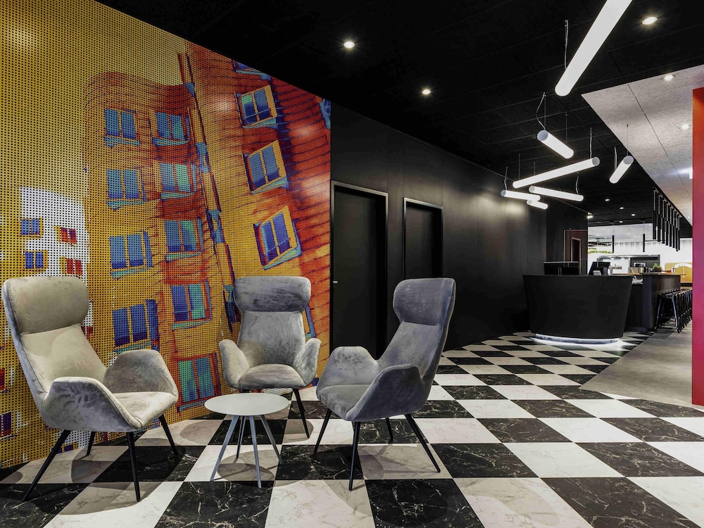 ibis Duesseldorf Airport Hotel 47/48