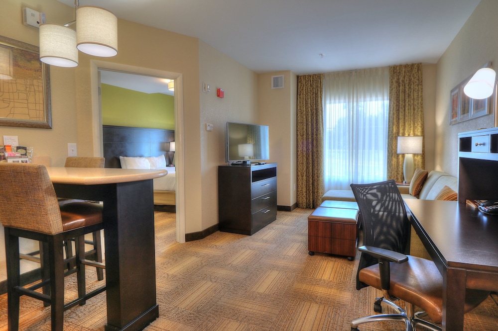 Staybridge Suites Knoxville-West 28/42