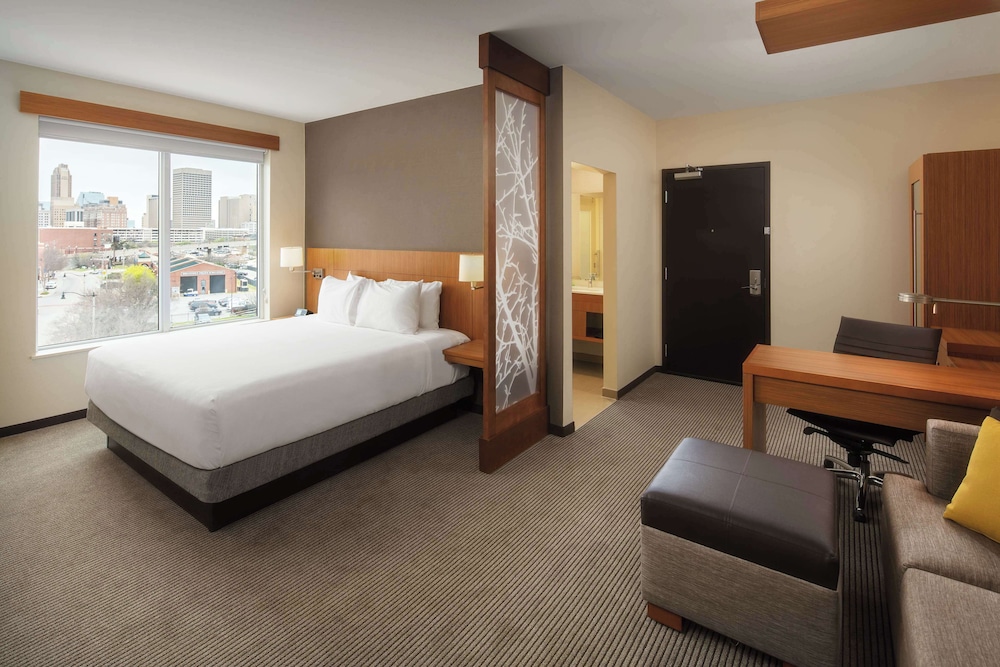 Room, King Bed, Sofa, Accessible