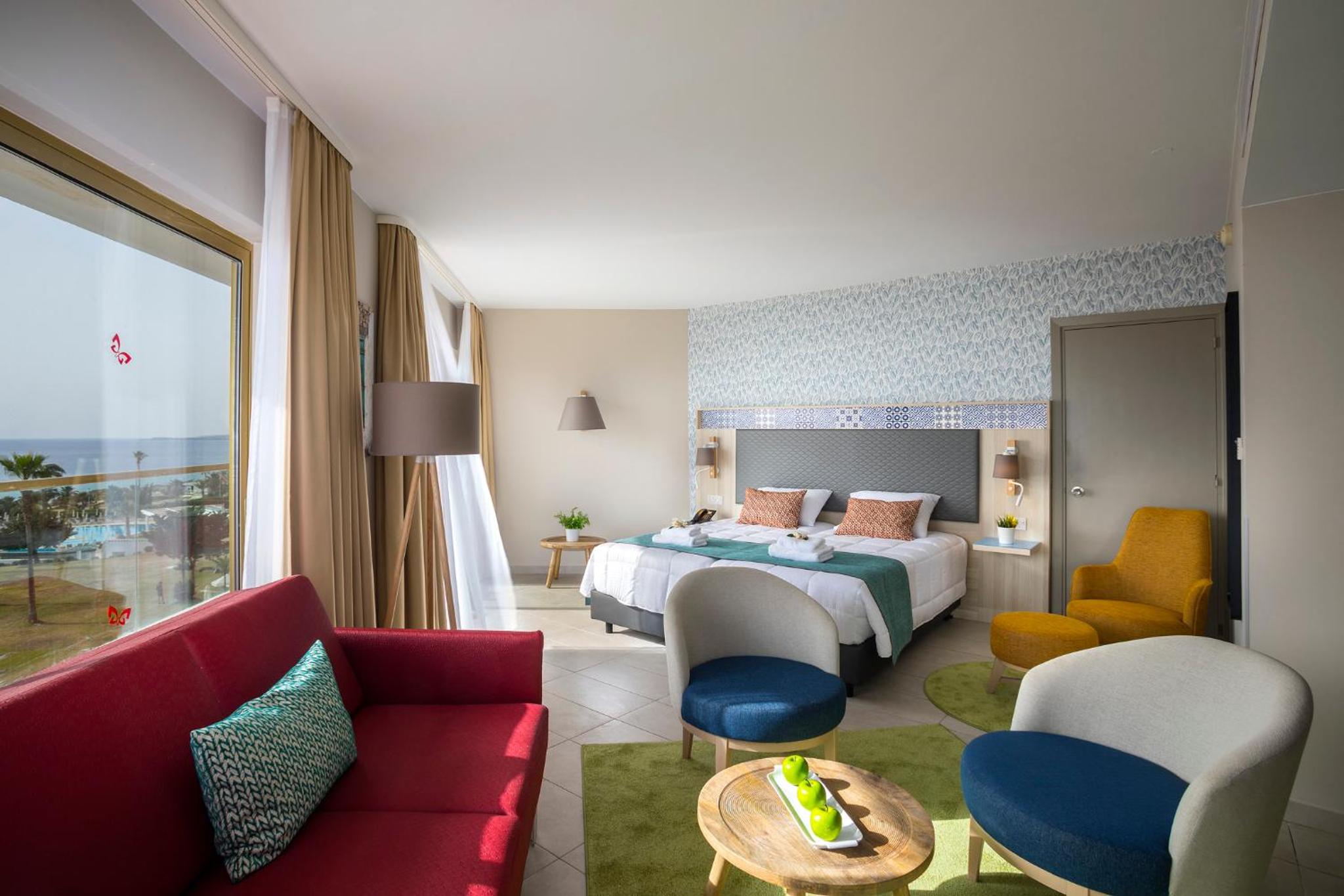 Suite, Sea View, Sofa