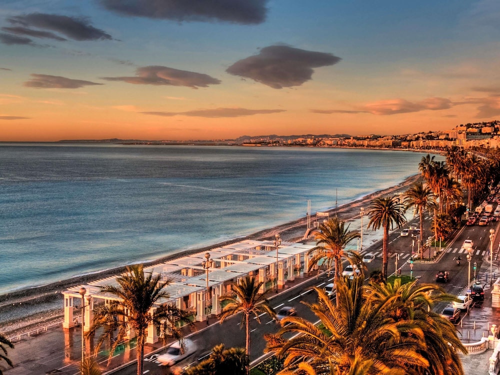 Mercure Nice Promenade Des Anglais 42/48