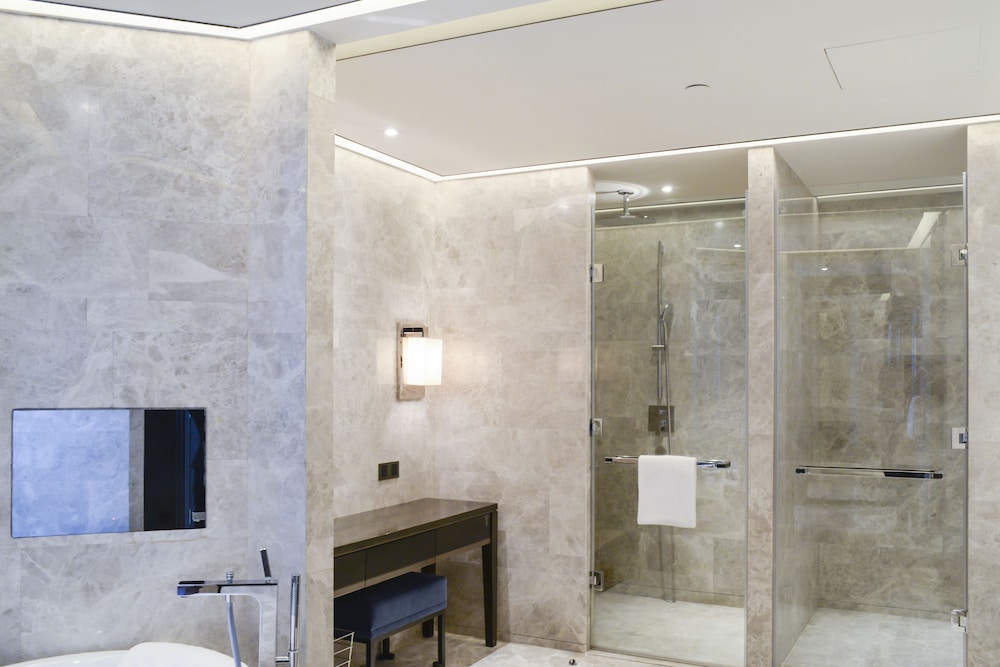 جناح جونيور بشرفة بغرفة نوم واحدة، Sheraton Zhuhai Hotel 10/10