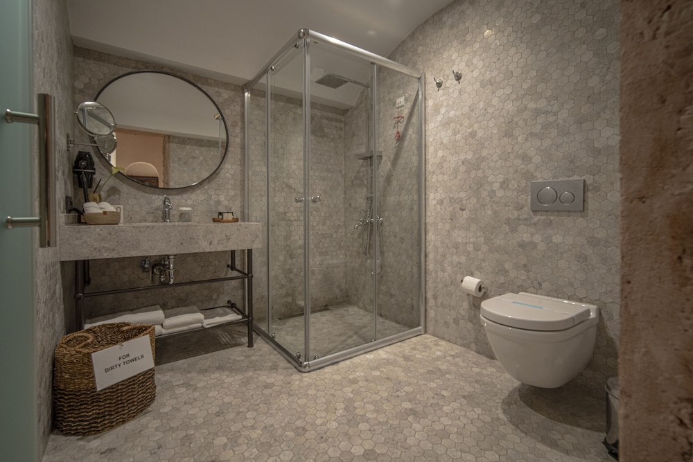 Han 1772 Hotel 41/48