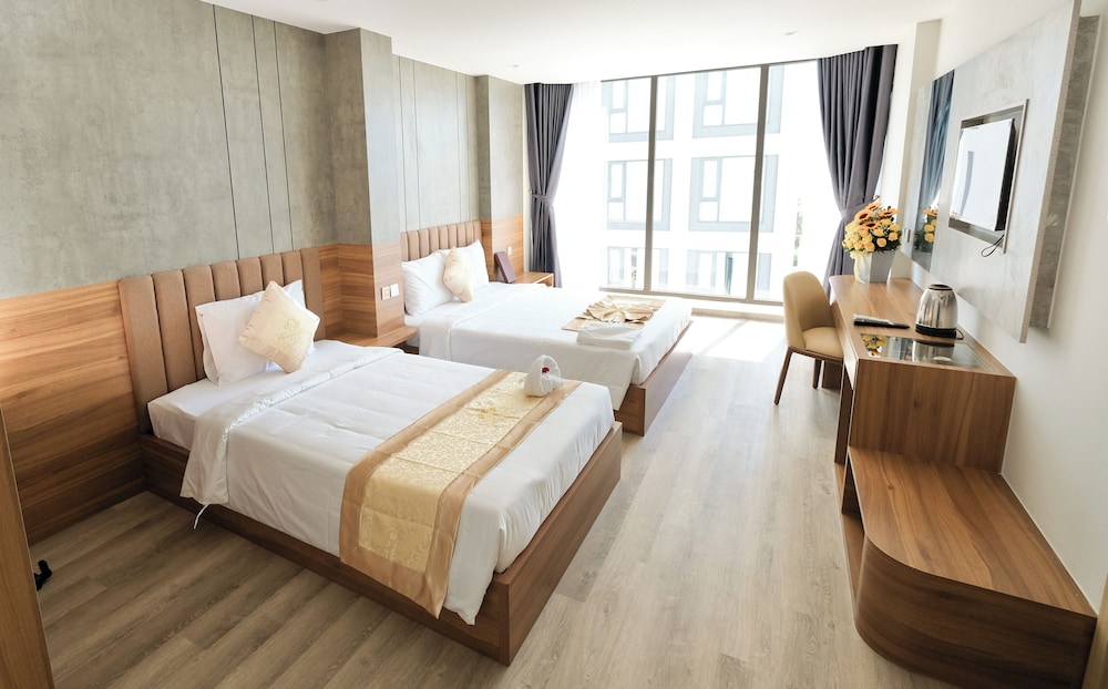 Prague Nha Trang Hotel 19/35