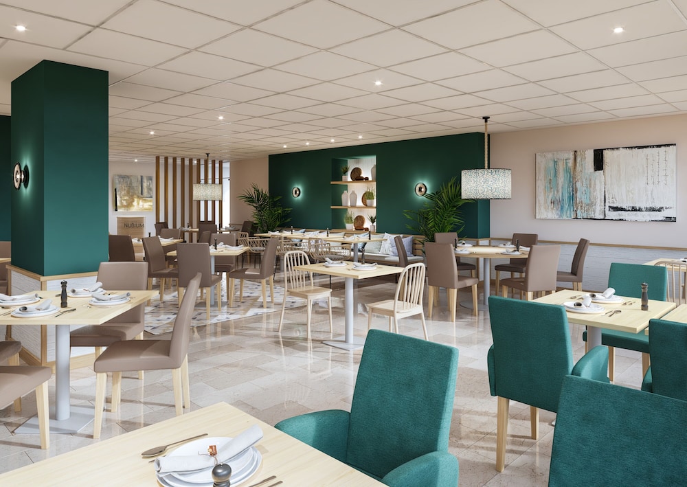 Hotel Costa Malaga (Adults Recommended) by Pierre & Vacances 39/57