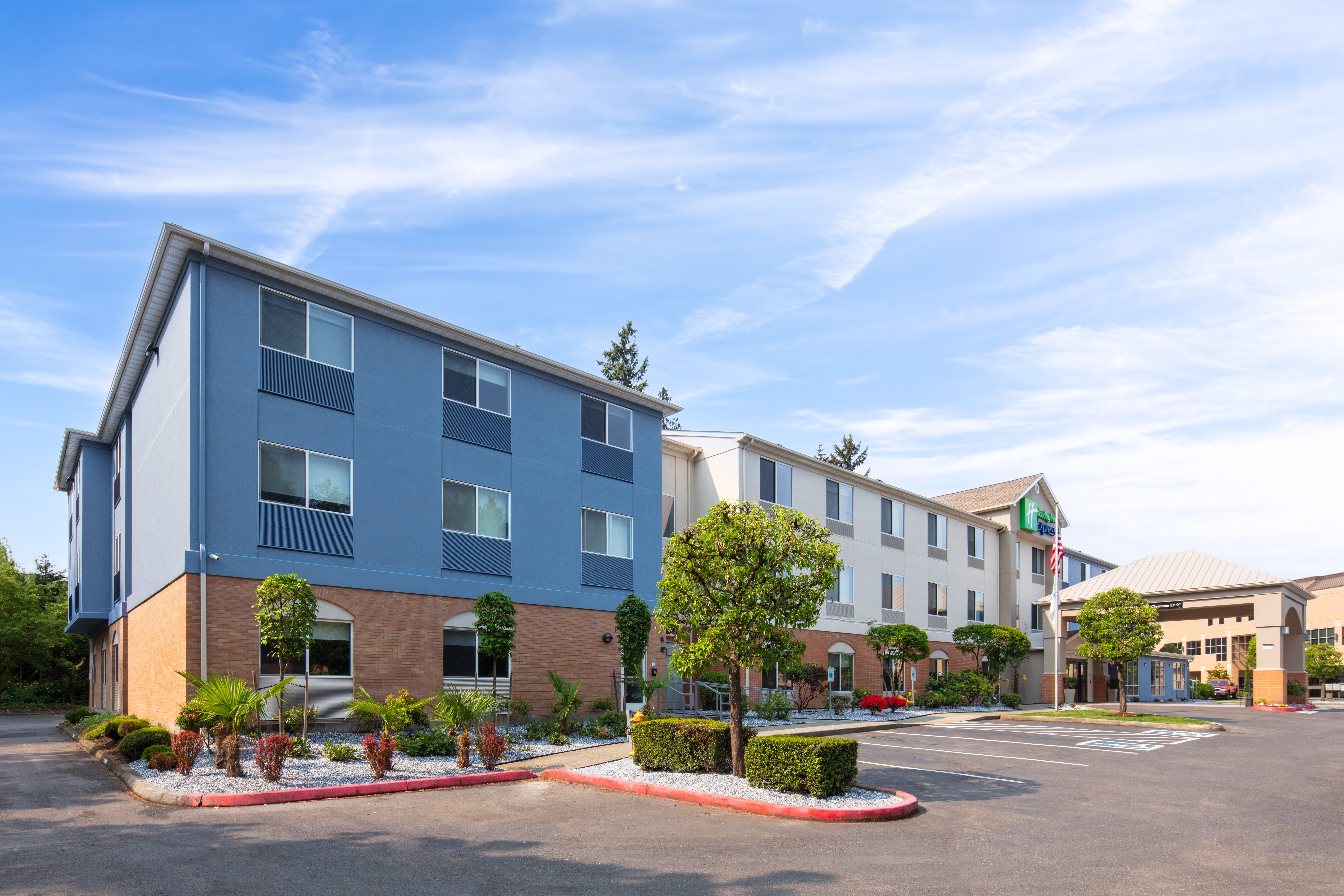 Holiday Inn Express Bothell 42/50