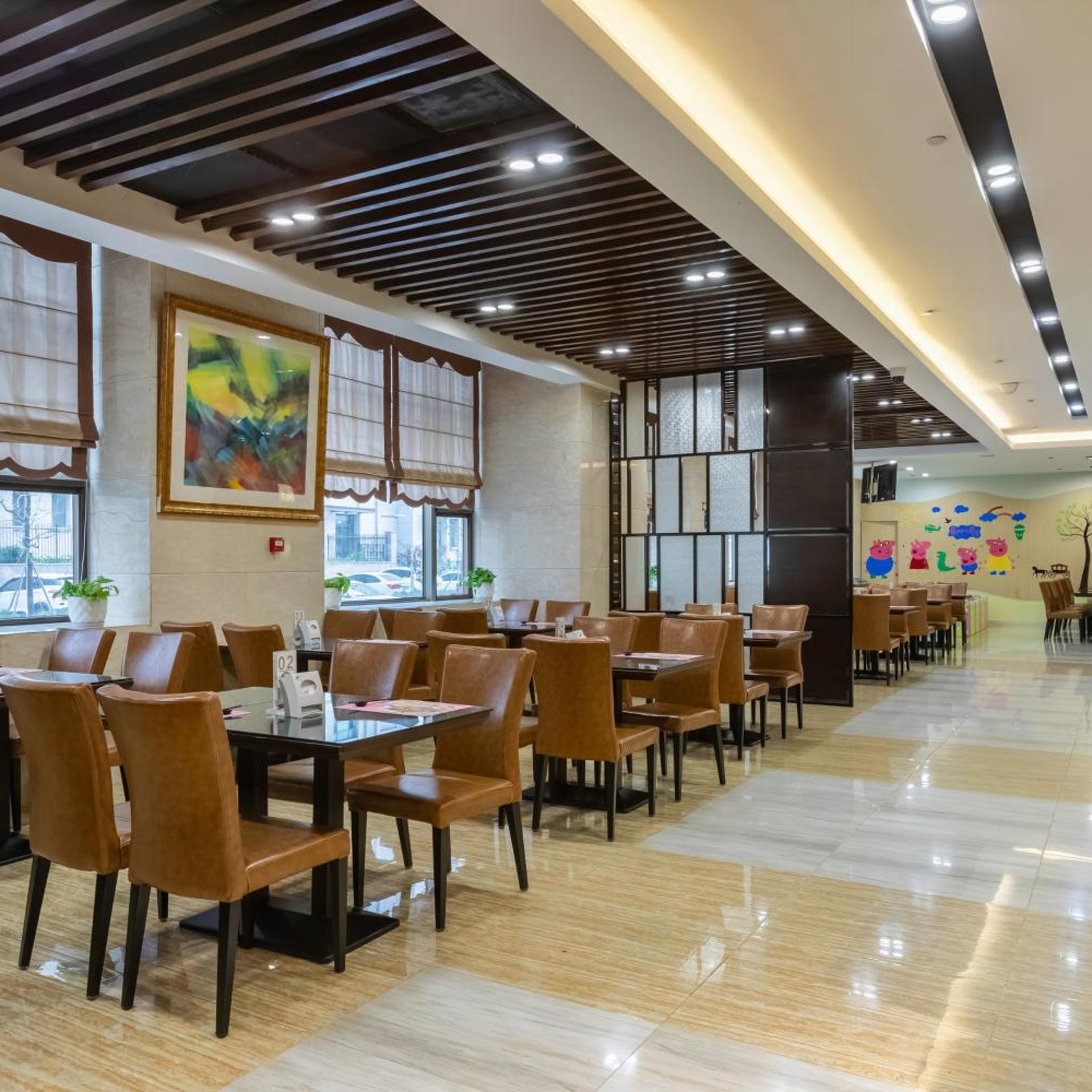 Bliss International Hotel Weihai 33/41