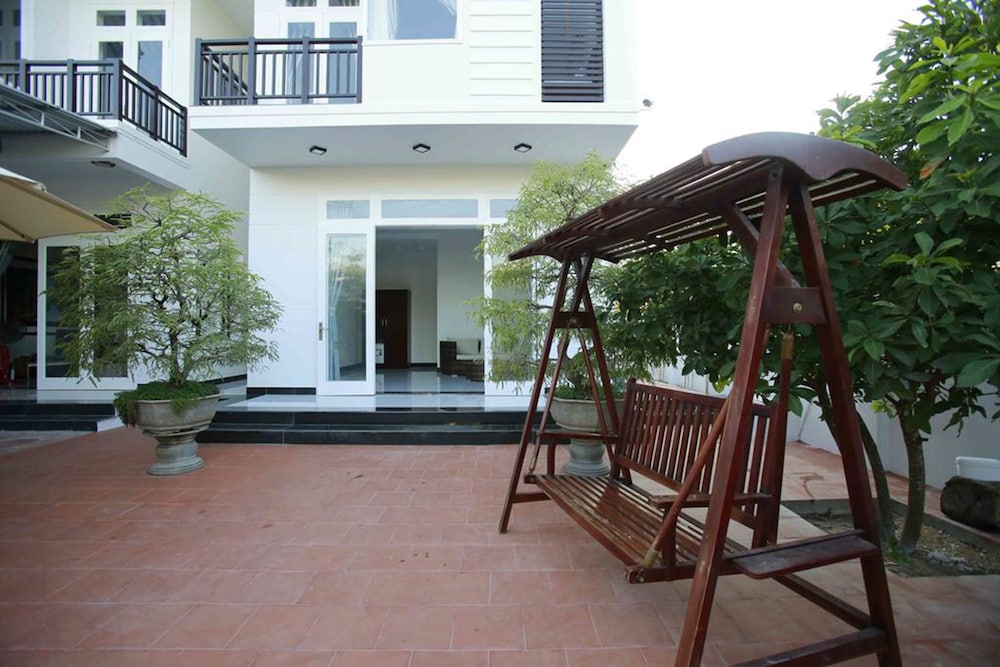 Basil Homestay And Hostel photo1