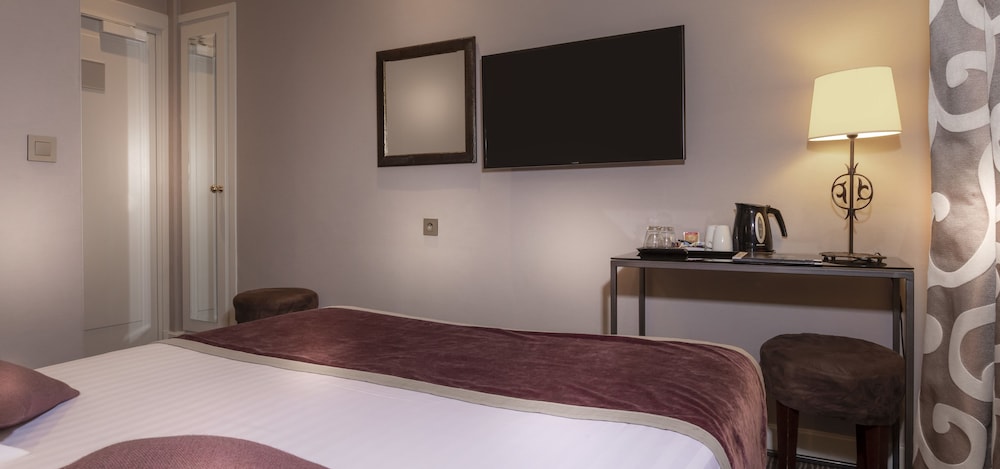 Hotel Du Bois Champs-Elysees 26/50