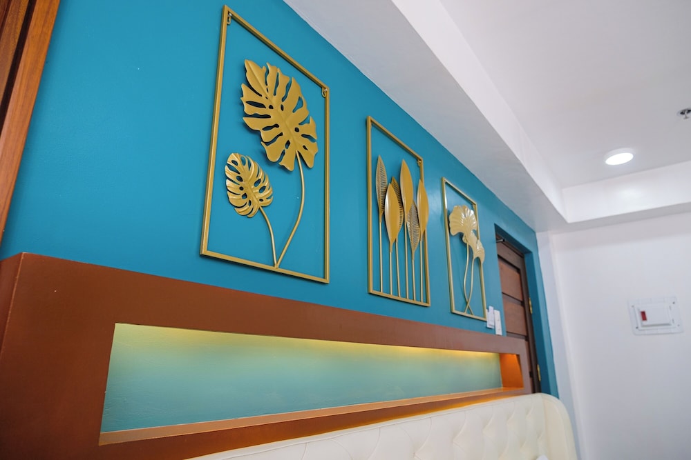 Le Dream Hotel 48/72