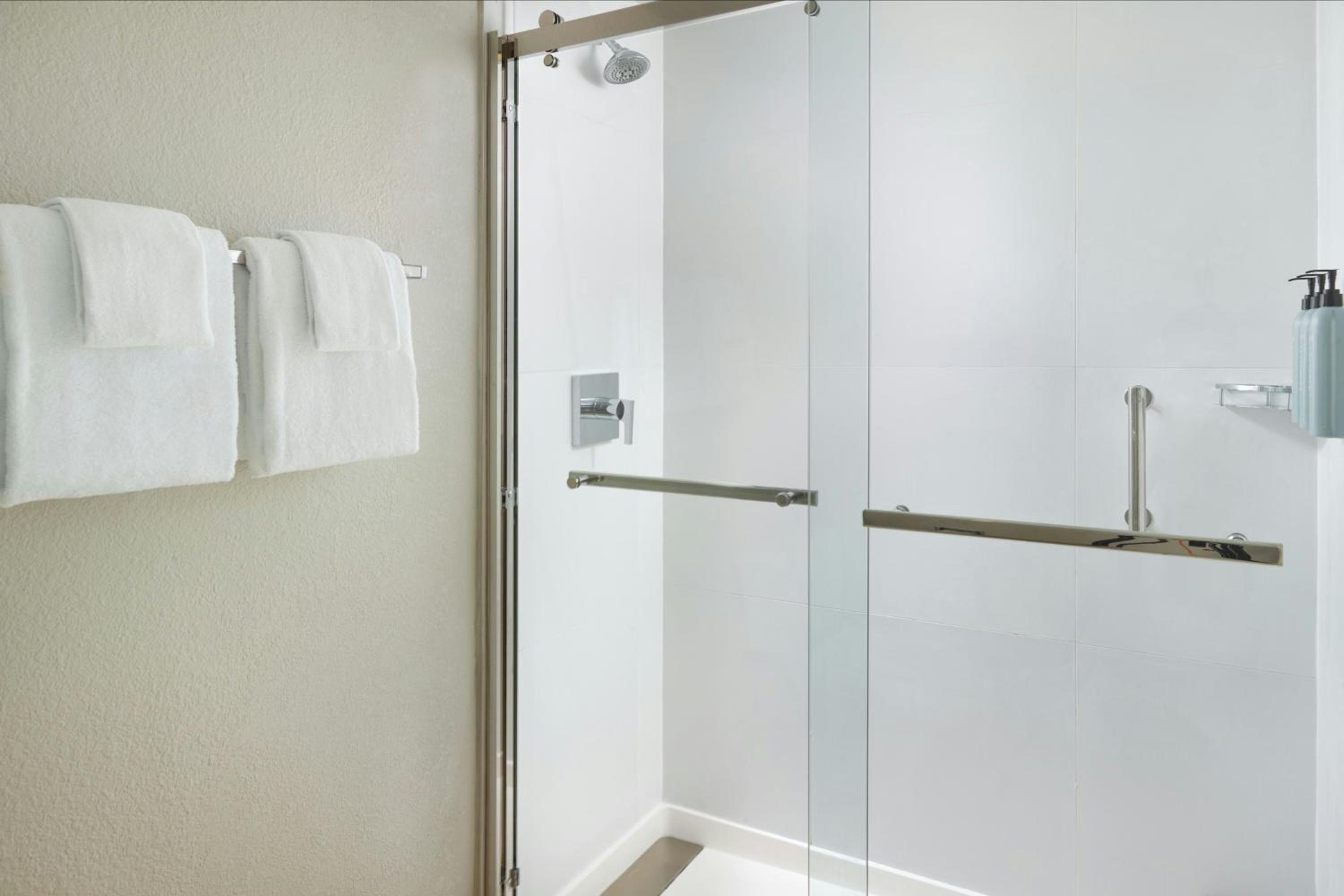 جناح بسريرين مزدوجين مع أريكة، Courtyard Fort Lauderdale Plantation 6/6