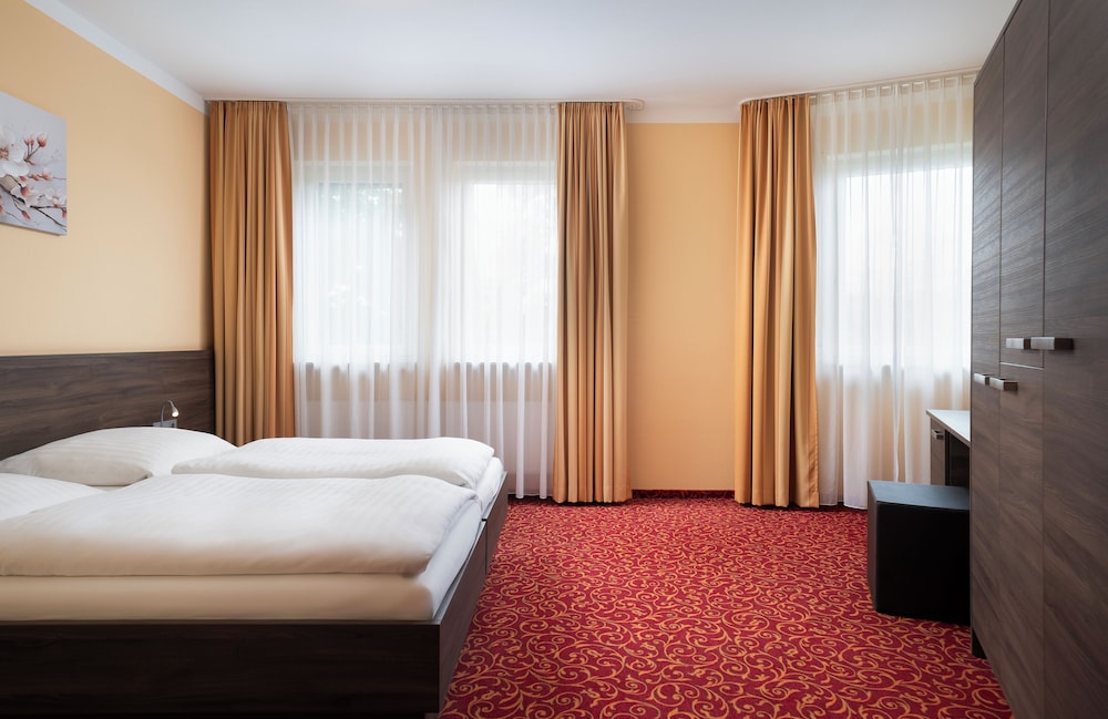 ates Hotel Lampertheim 4/21