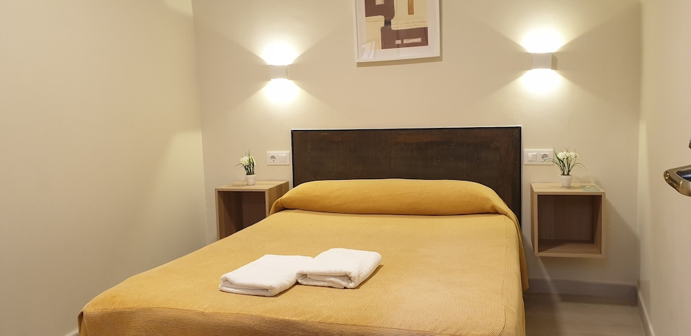 Pension Catedral 24/47