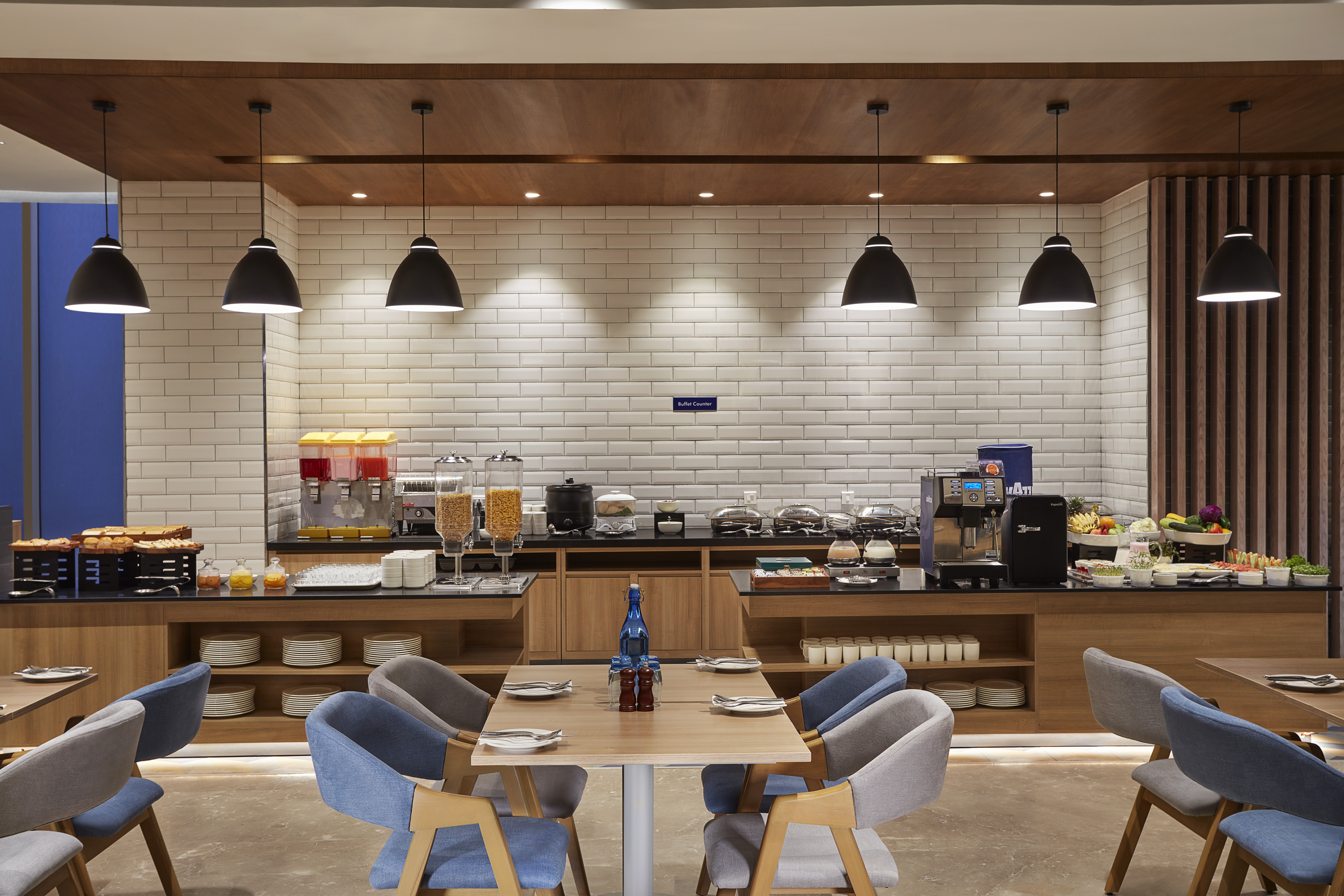 Holiday Inn Express Bengaluru Bommasandra 27/33