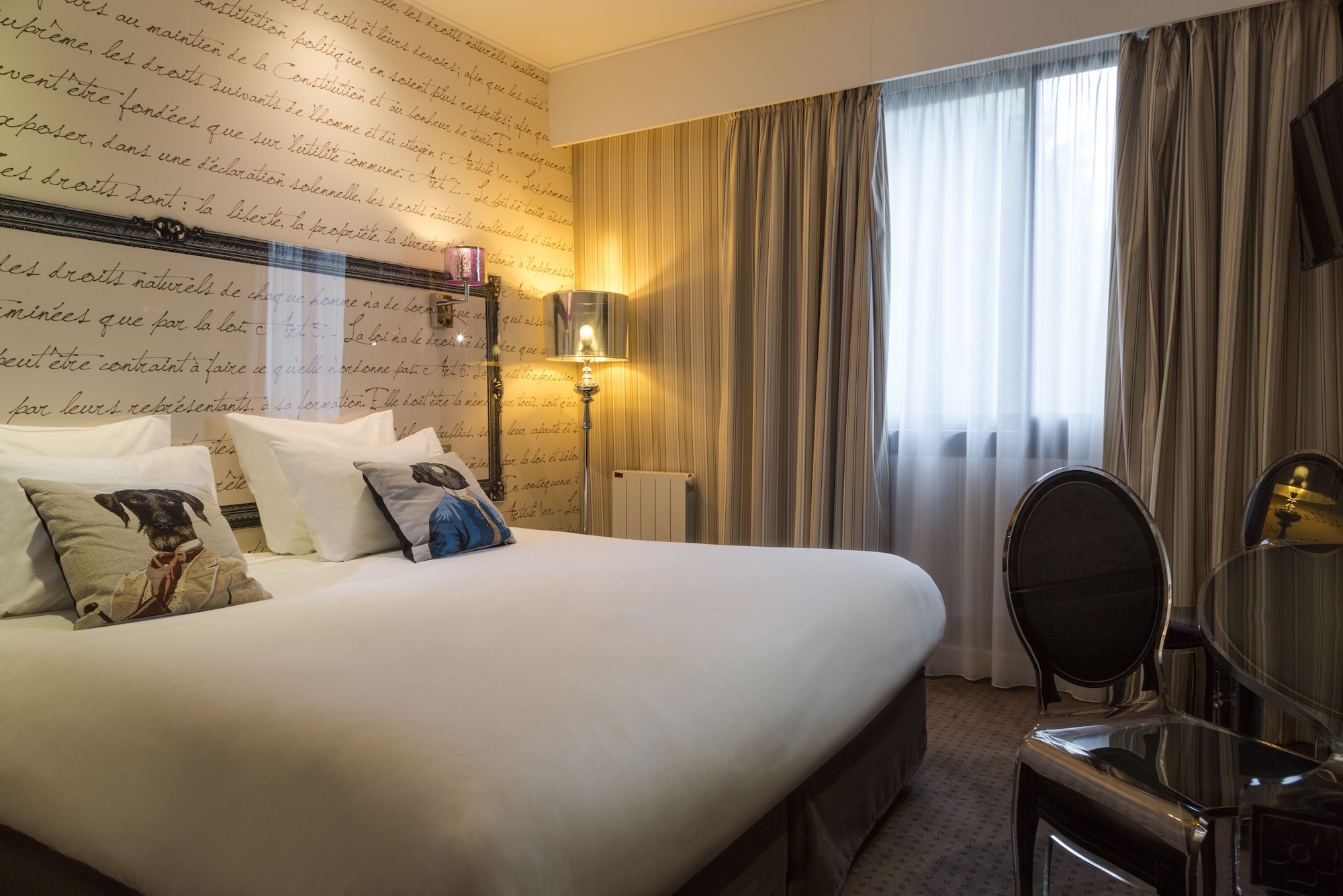 rooms
