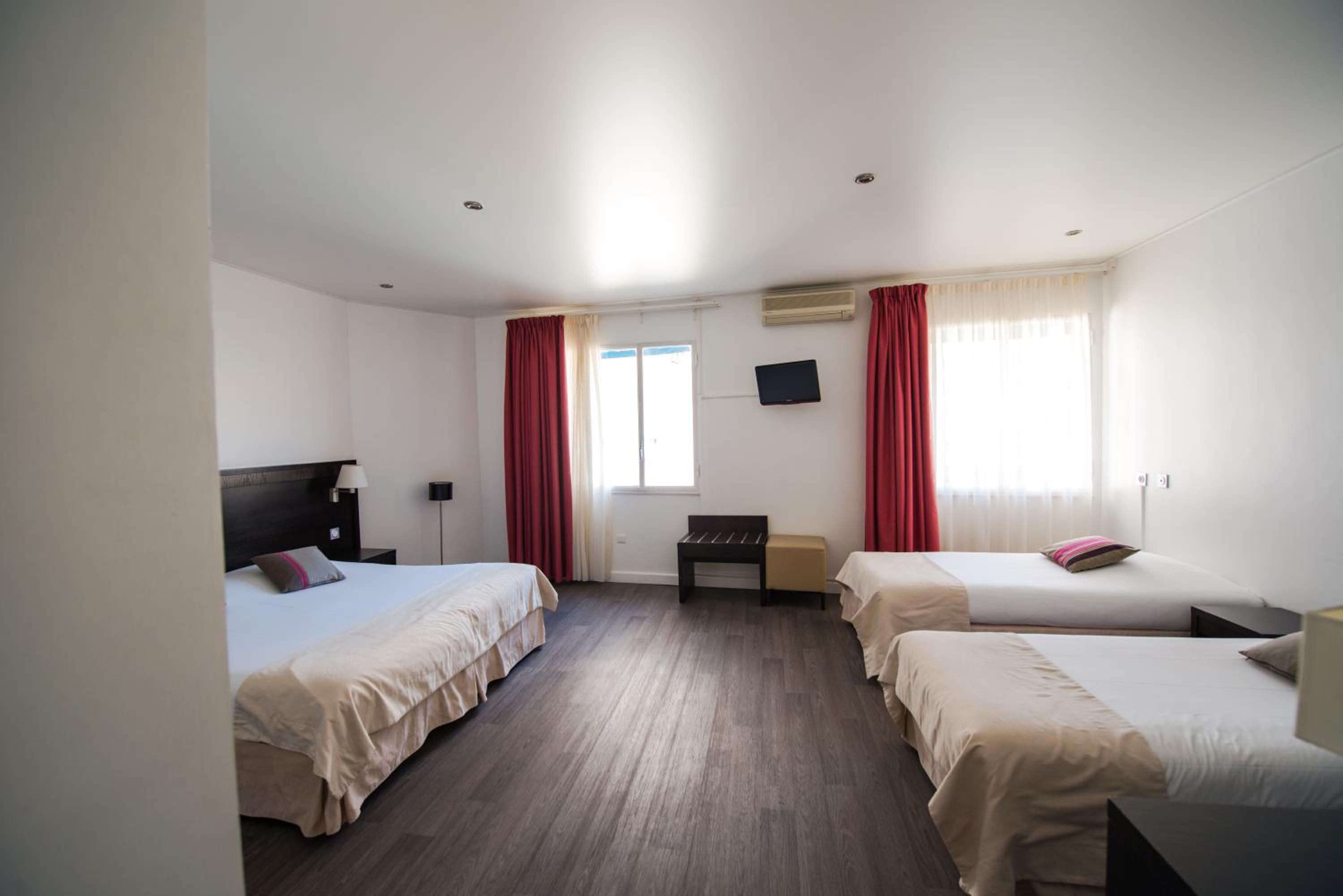 جناح بإطلالة على الحديقة، Exclusive Hotel Comte De Nice 2/8