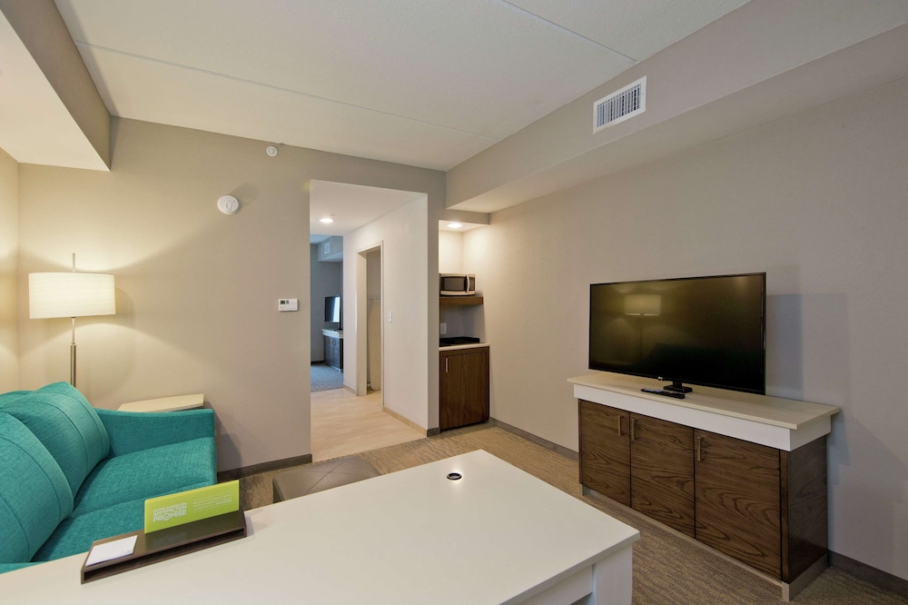 HILTON GARDEN INN MARTINSBURG 34/67