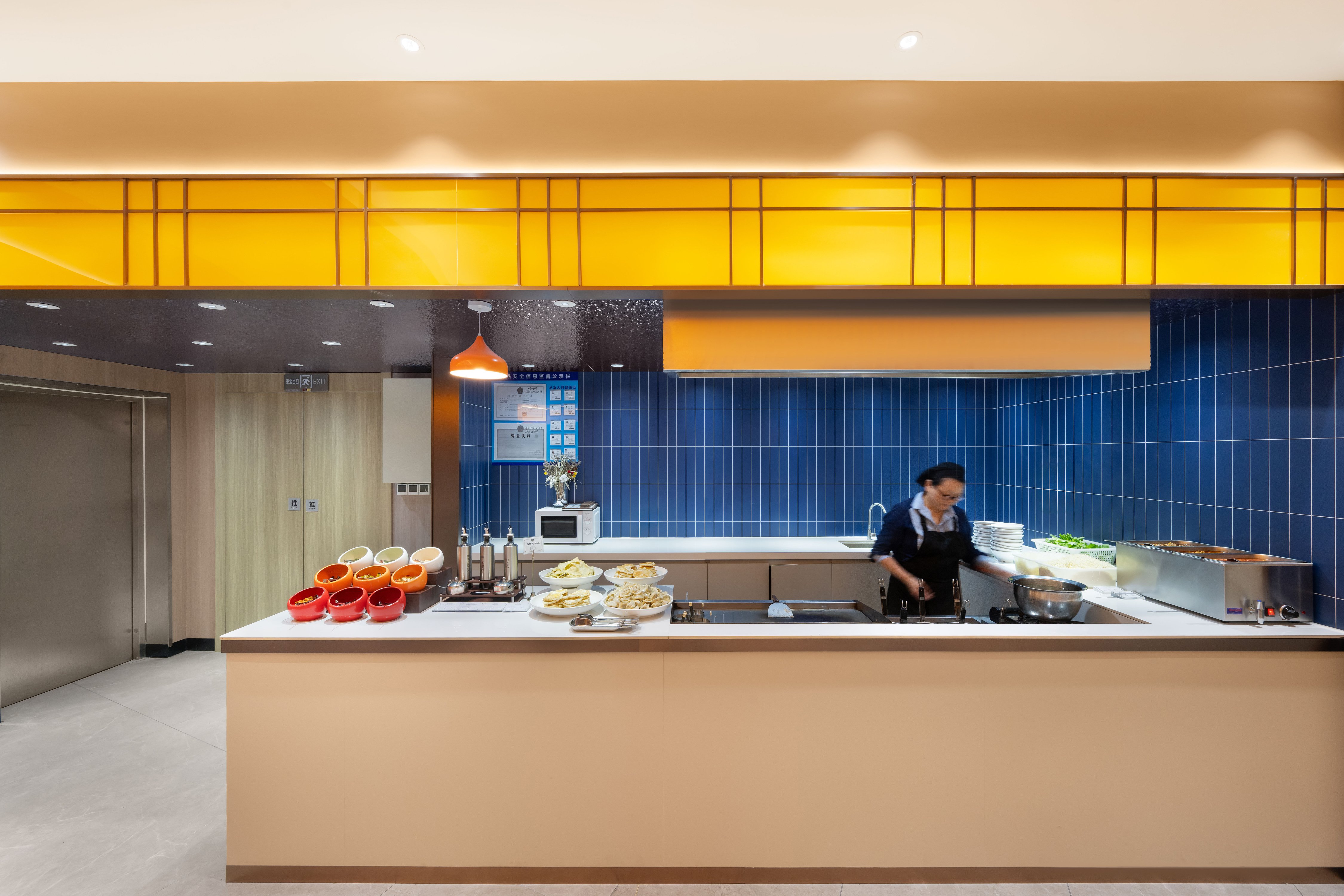 Holiday Inn Express Shanghai Putuo 8/50