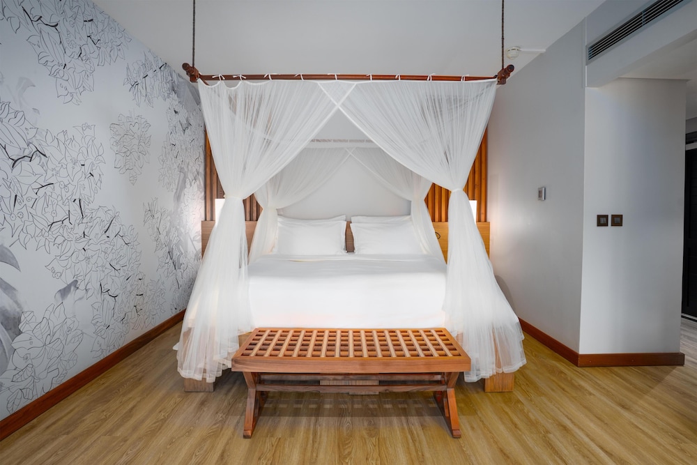 DELUXE, DOUBLE BED, OCEAN VIEW
