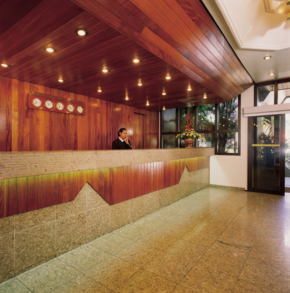 L HIRONDELLE APART HOTEL 3/32