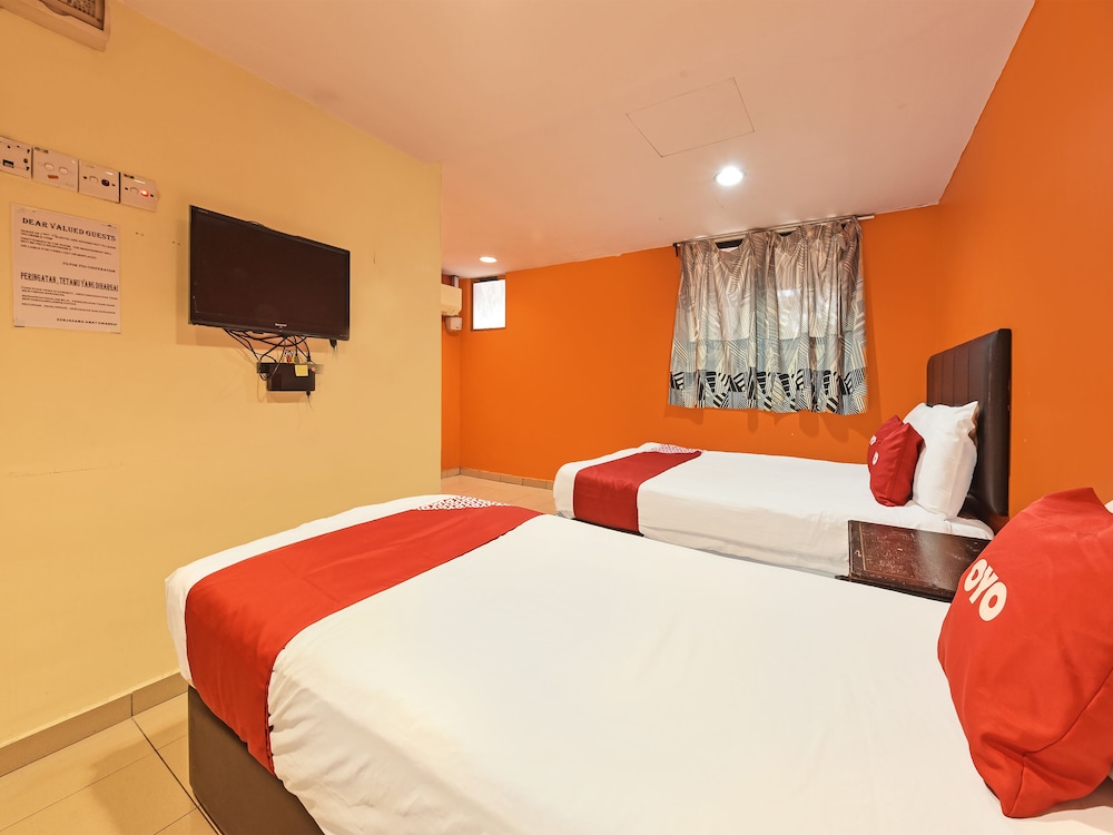 33 Hotel Cheras 15/49
