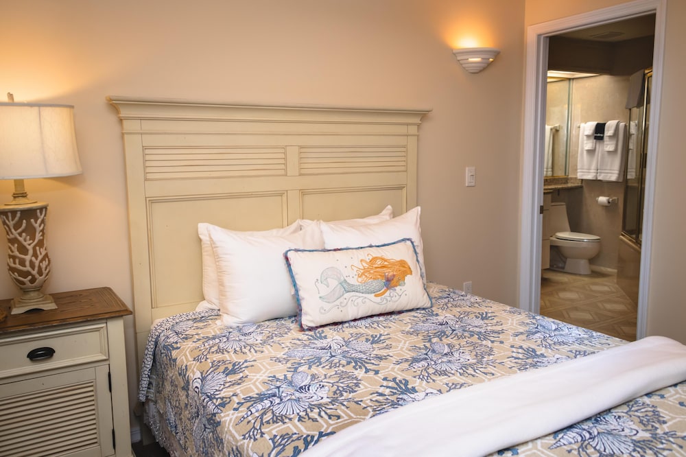 Cedar Cove Resort & Cottages 30/78