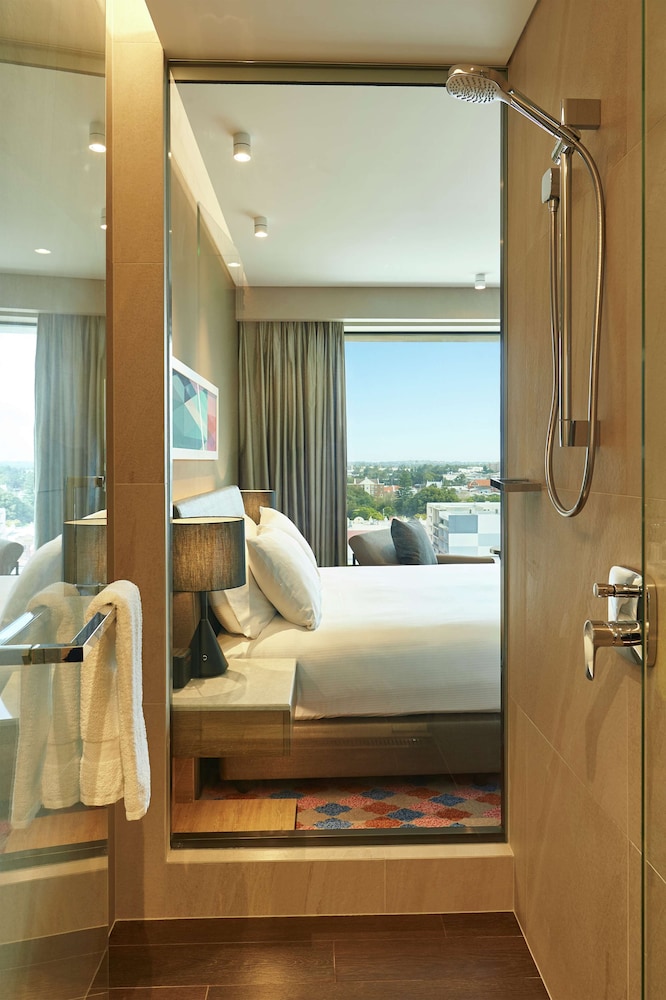 Doubletree By Hilton Perth Northbridge 22/65