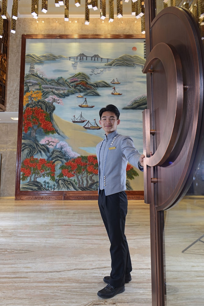 Menshine Gloria Plaza Hotel Shantou 5/50