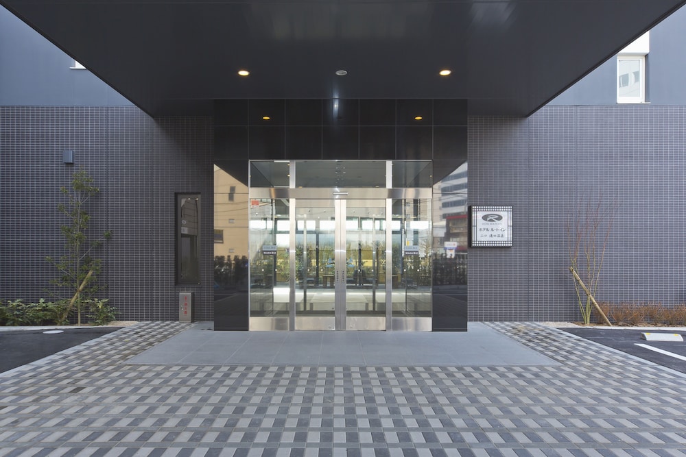 HOTEL ROUTE INN YAMAGUCHI YUDAONSEN 52/53
