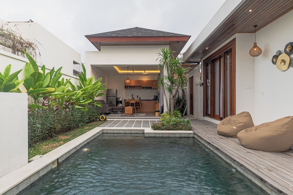 Cypress Villa by ZUZU 33/37