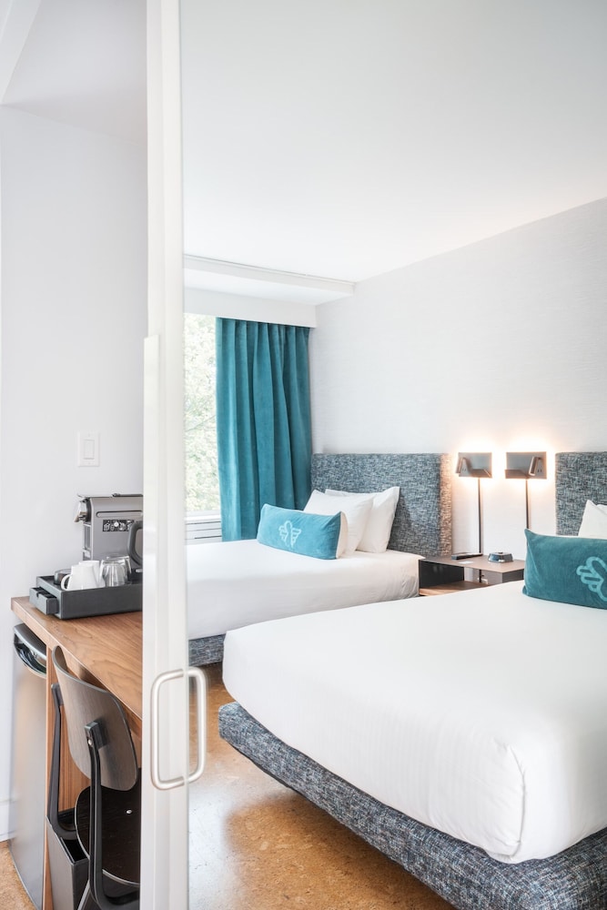 Burrard Hotel 18/65