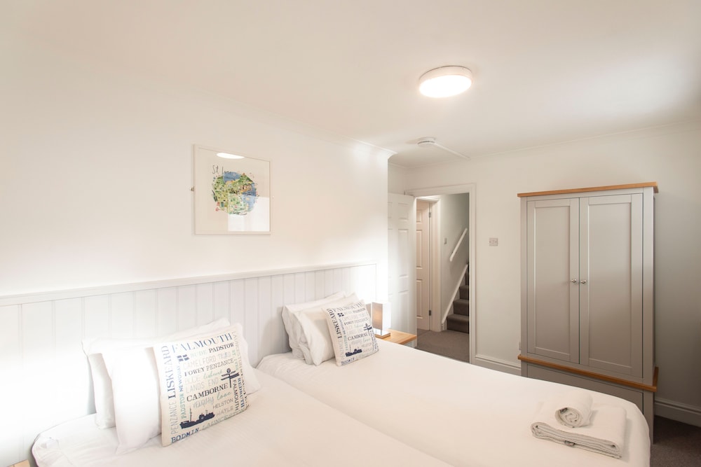 2 Bedrooms, Exclusive, Apartment, Queen and Twin Beds, Garden View, 2 Bathrooms