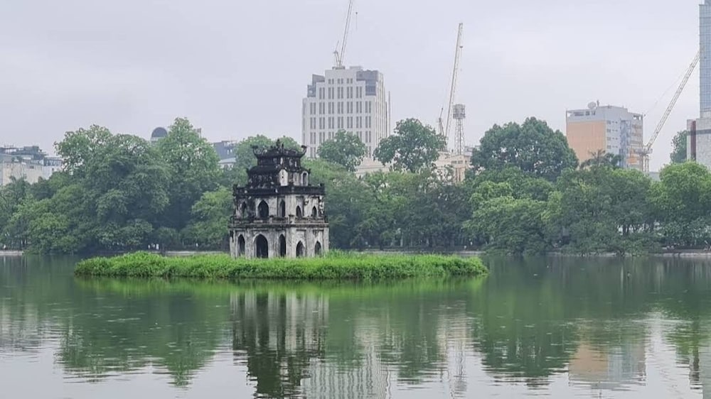 Rex Hanoi Hotel 62/68