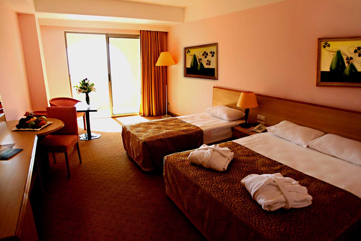 Grand Cortez Resort Hotel & Spa 8/17