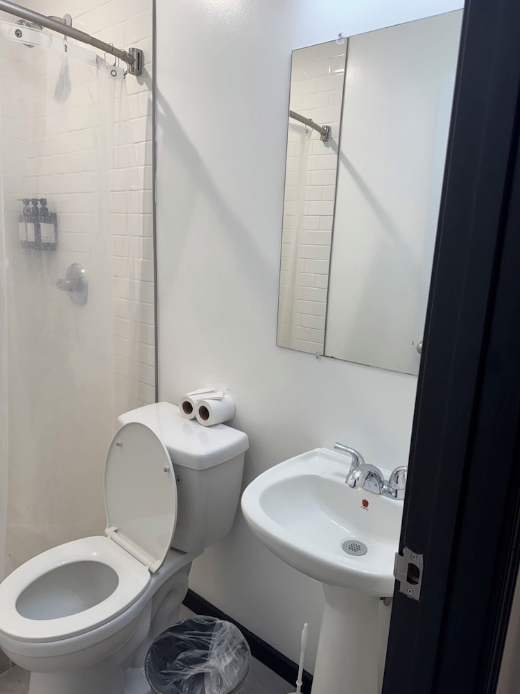 Europa Hotel 48/50