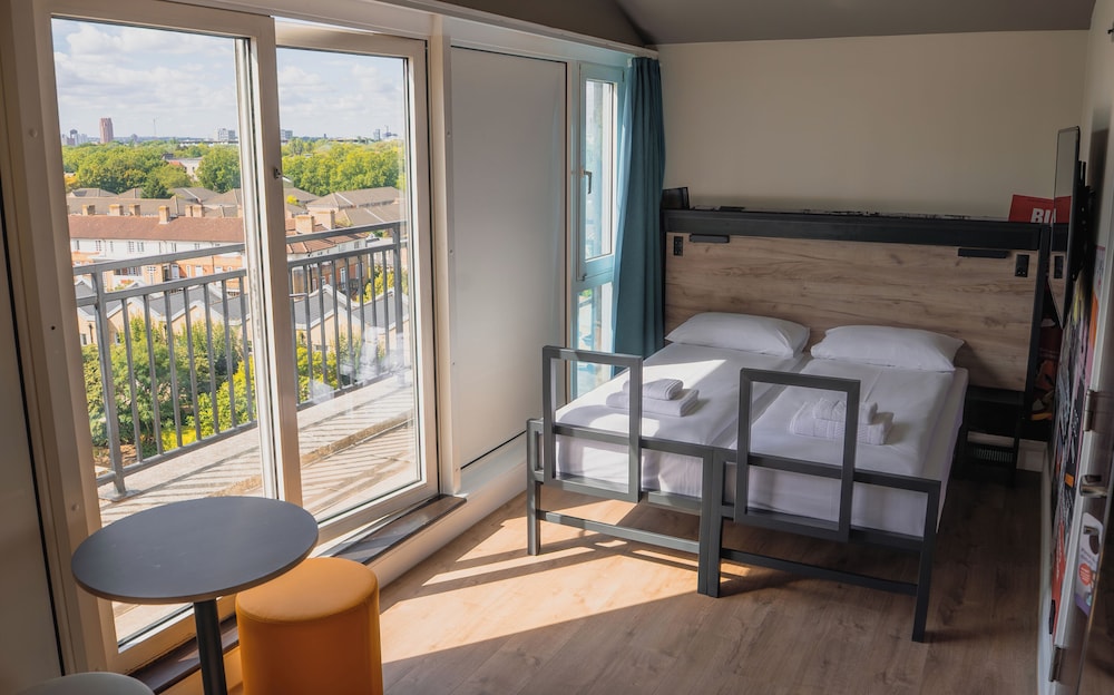 Plus, Twin Beds