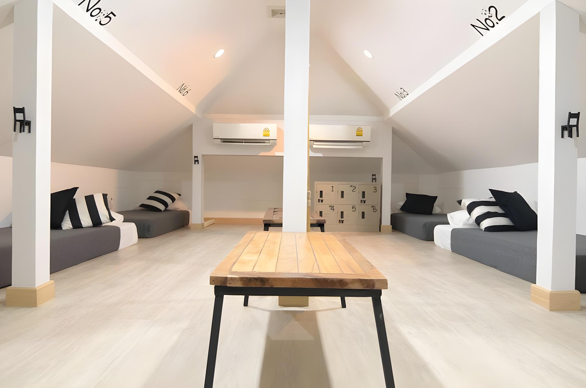 MIXED DORM, STANDARD